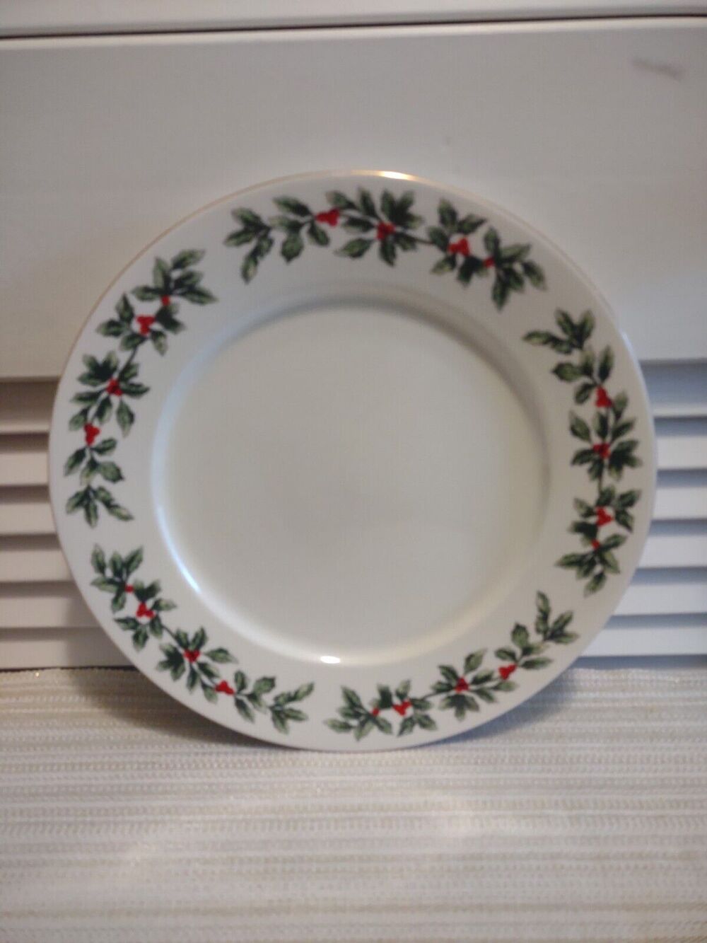 Formalities by Baum Bros Holly Collection 10 5/8" porcelain dinner plate